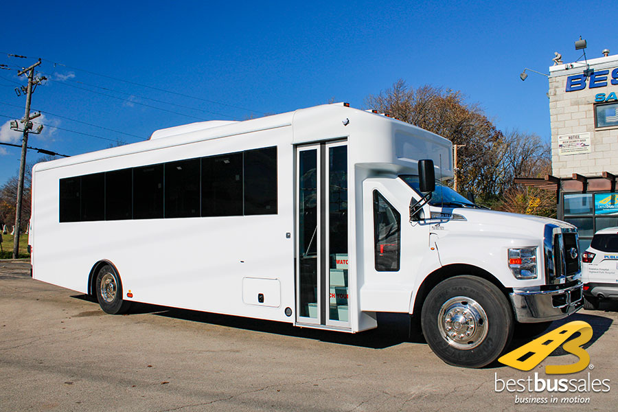 Ford F650 Coach